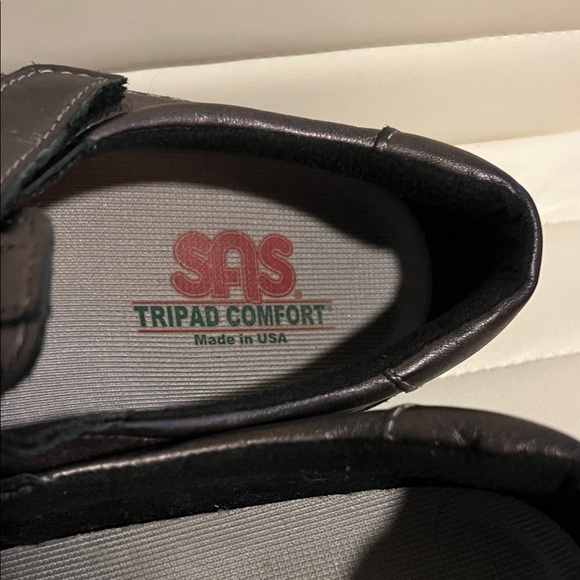 SAS Roamer - EZ Strap Walking Shoe Metallic Black Leather Mary Jane 8.5 WW - Picture 2 of 7